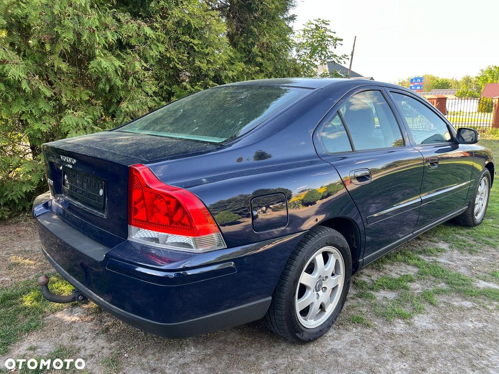 Volvo S60 2.4 Momentum - 17