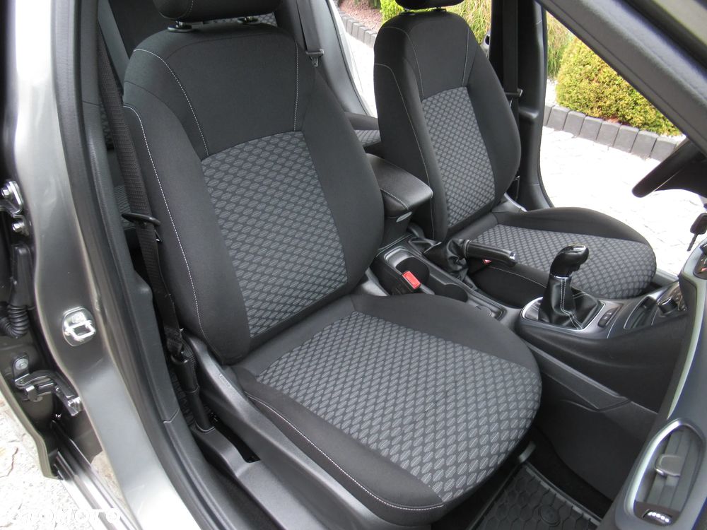 Opel Astra 1.4 Turbo Innovation - 37