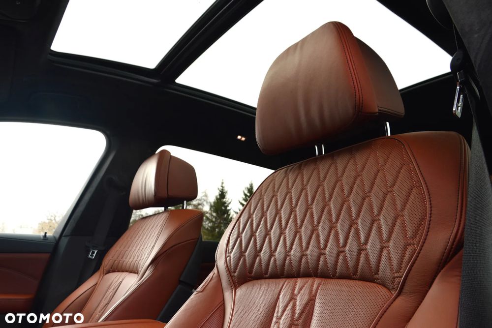 BMW X7 M50i - 17
