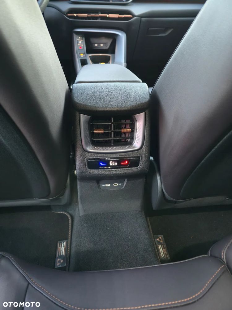 Cupra Terramar 1.5 e-Hybrid DSG VZ - 7