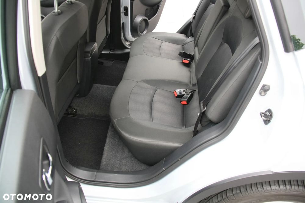 Nissan Qashqai 2.0 dCi Acenta Pack - 16