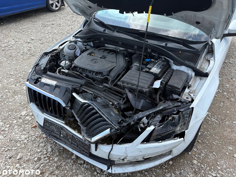 Skoda Octavia 1.5 TSI ACT DSG Ambition - 10