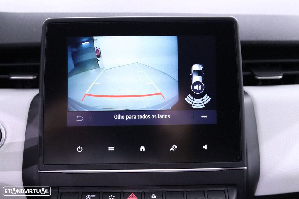 Renault Clio 1.0 TCe Techno - 24