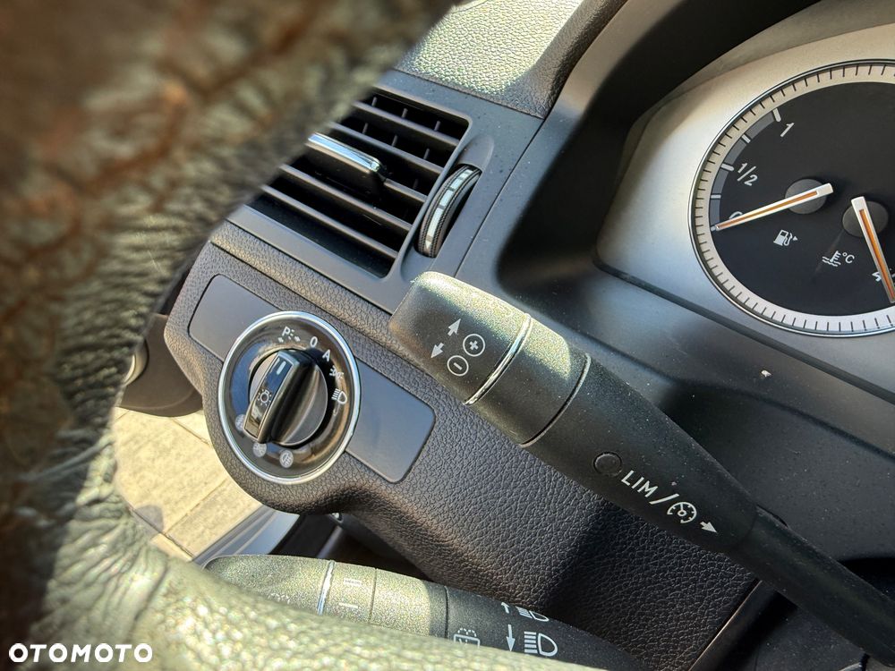Mercedes-Benz Klasa C 200 Kompressor Avantgarde - 30
