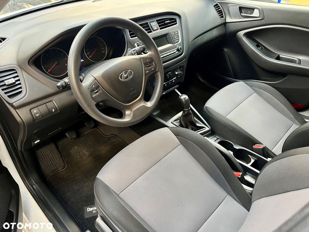 Hyundai i20 1.2 Classic Plus - 9