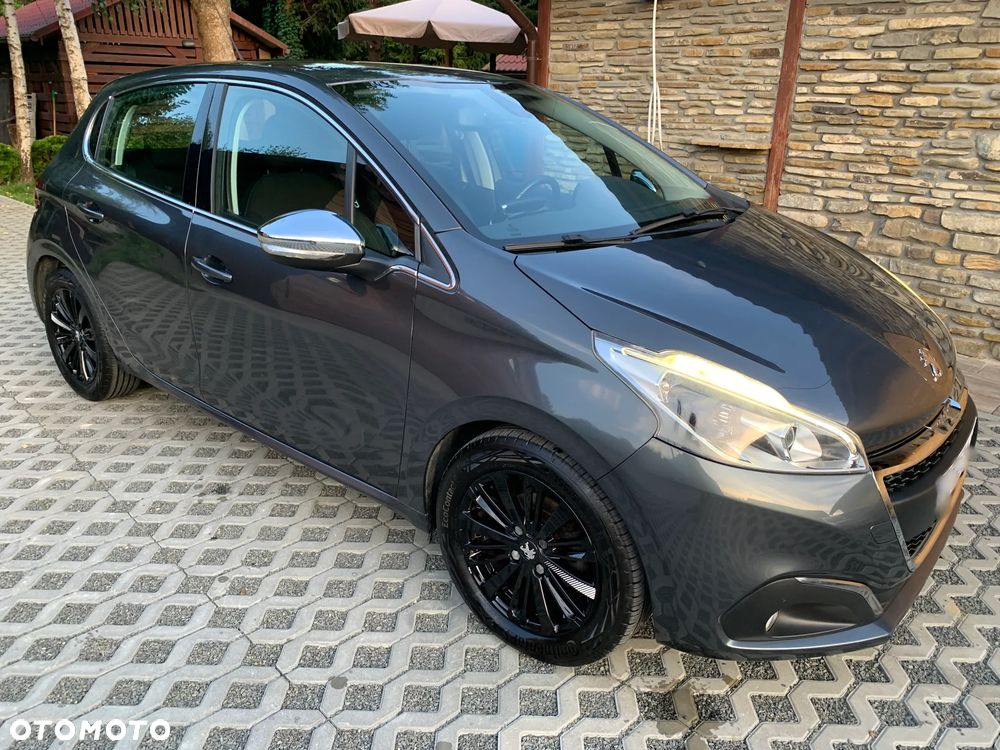 Peugeot 208 PureTech 110 Stop & Start Allure - 3