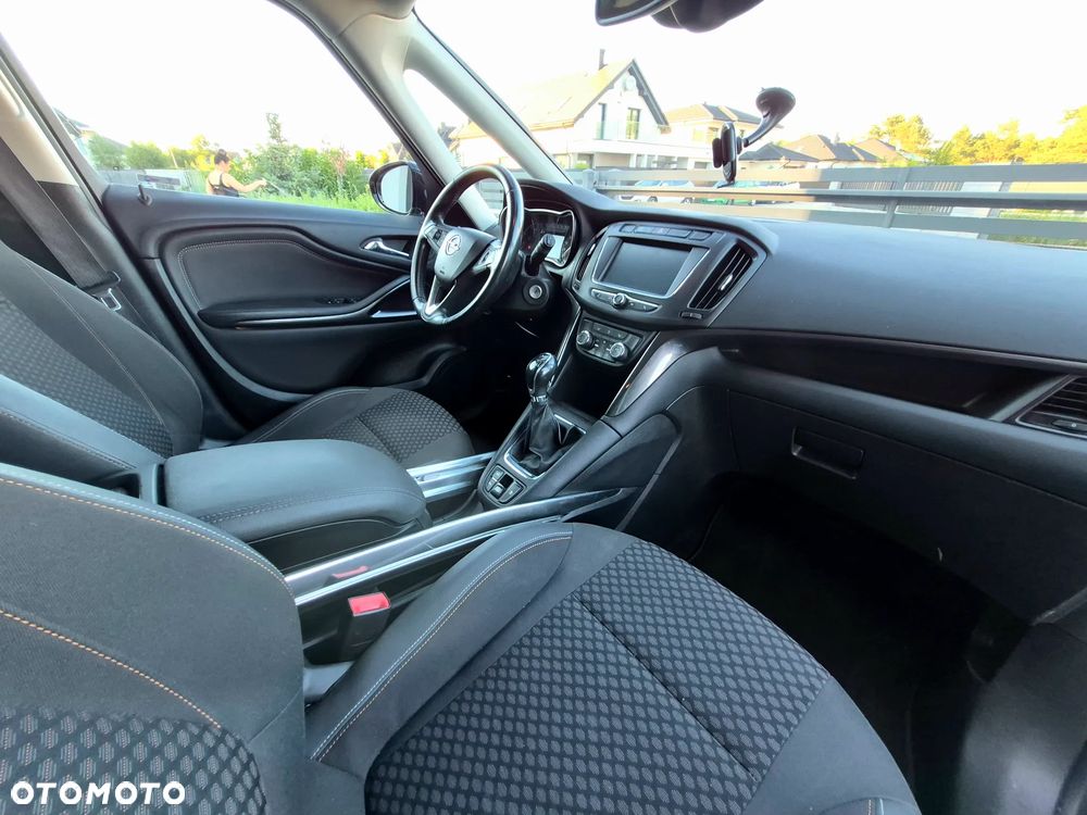Opel Zafira 1.6 CDTI Cosmo - 24