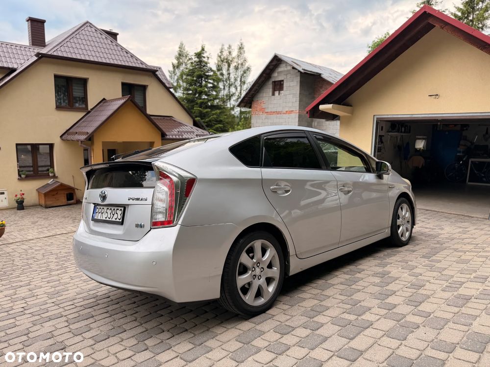 Toyota Prius 1.8 HSD Active - 6