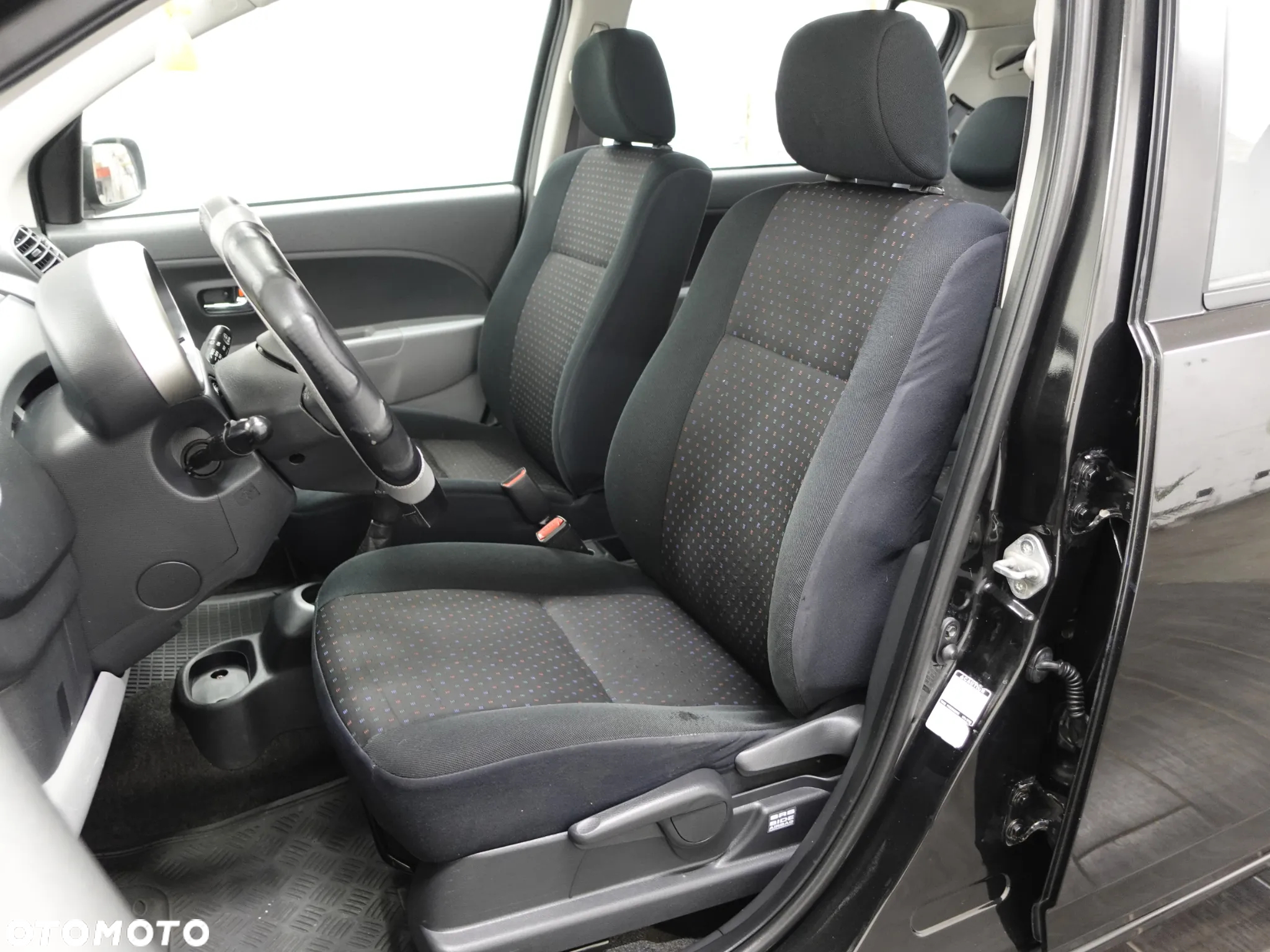 Daihatsu Sirion 1.3 ECO 4WD - 22