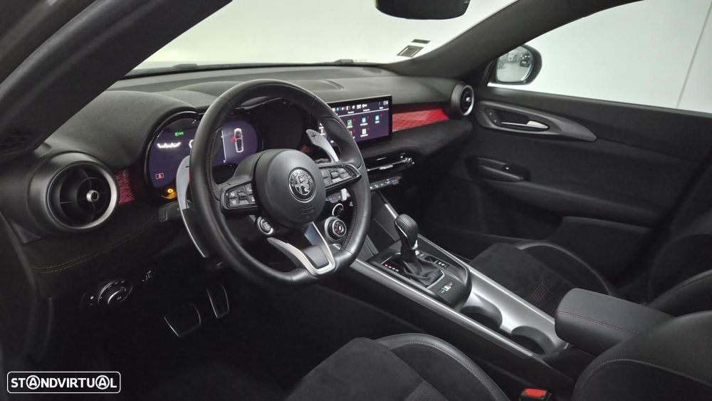 Alfa Romeo Tonale 1.3 Plug-In Hybrid Veloce e-AWD - 10