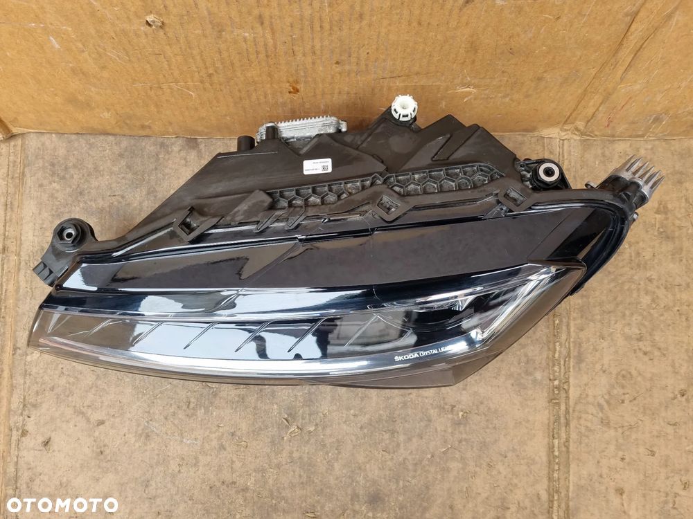 SKODA SUPERB III LIFT FULL LED LAMPA PRZEDNIA LEWA - 2