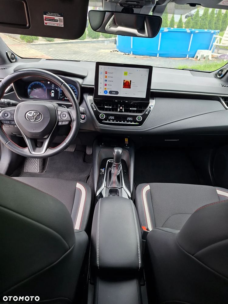 Toyota Corolla 2.0 Hybrid GR Sport - 17