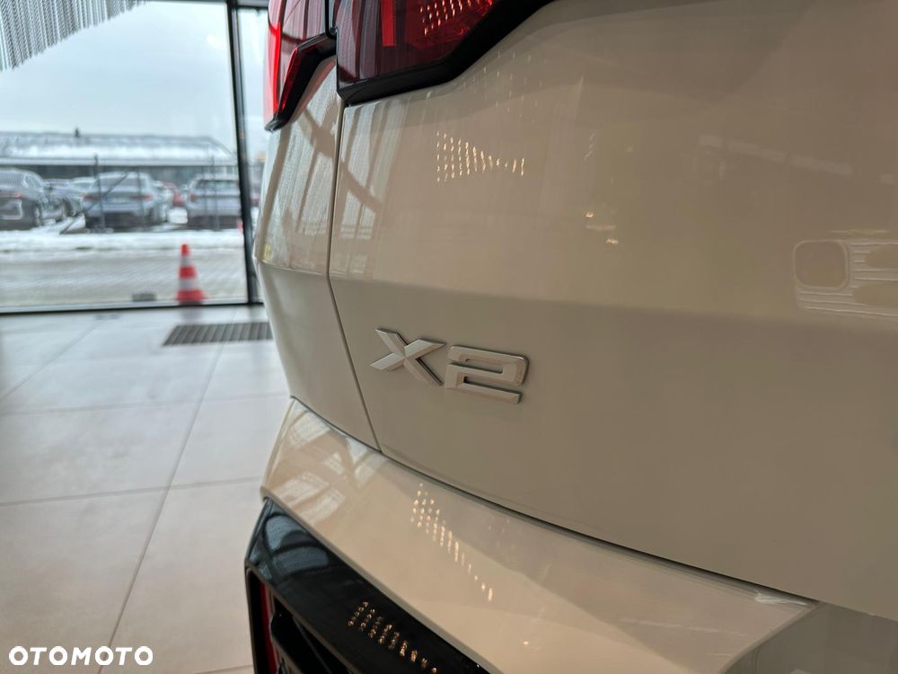 BMW X2 sDrive20i - 11