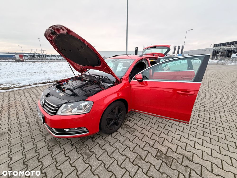 Volkswagen Passat Variant 2.0 TDI DPF Sportline - 1