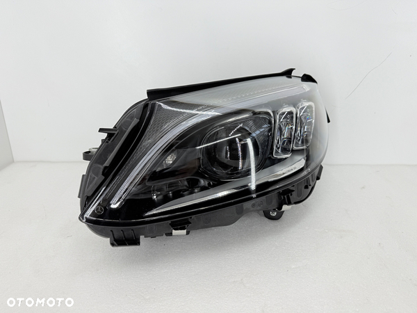 Reflektor Lampa lewa przednia C klasa A205 W205 Multibeam FL lift