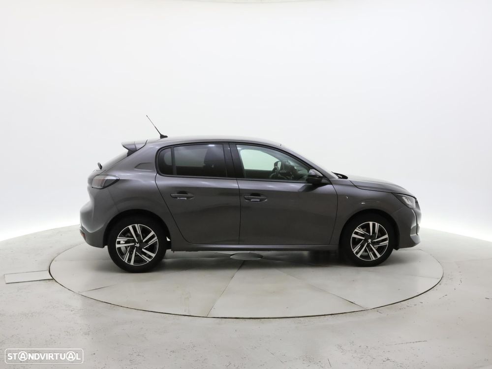 Peugeot 208 1.5 BlueHDi Allure — fotografia 8