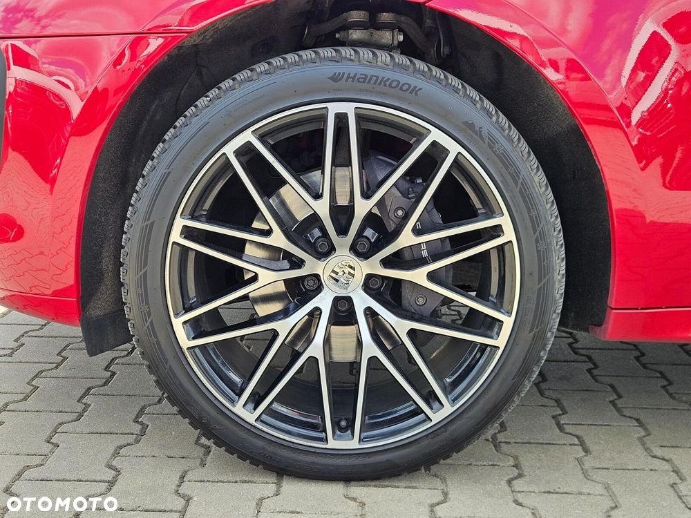 Porsche Macan - 17