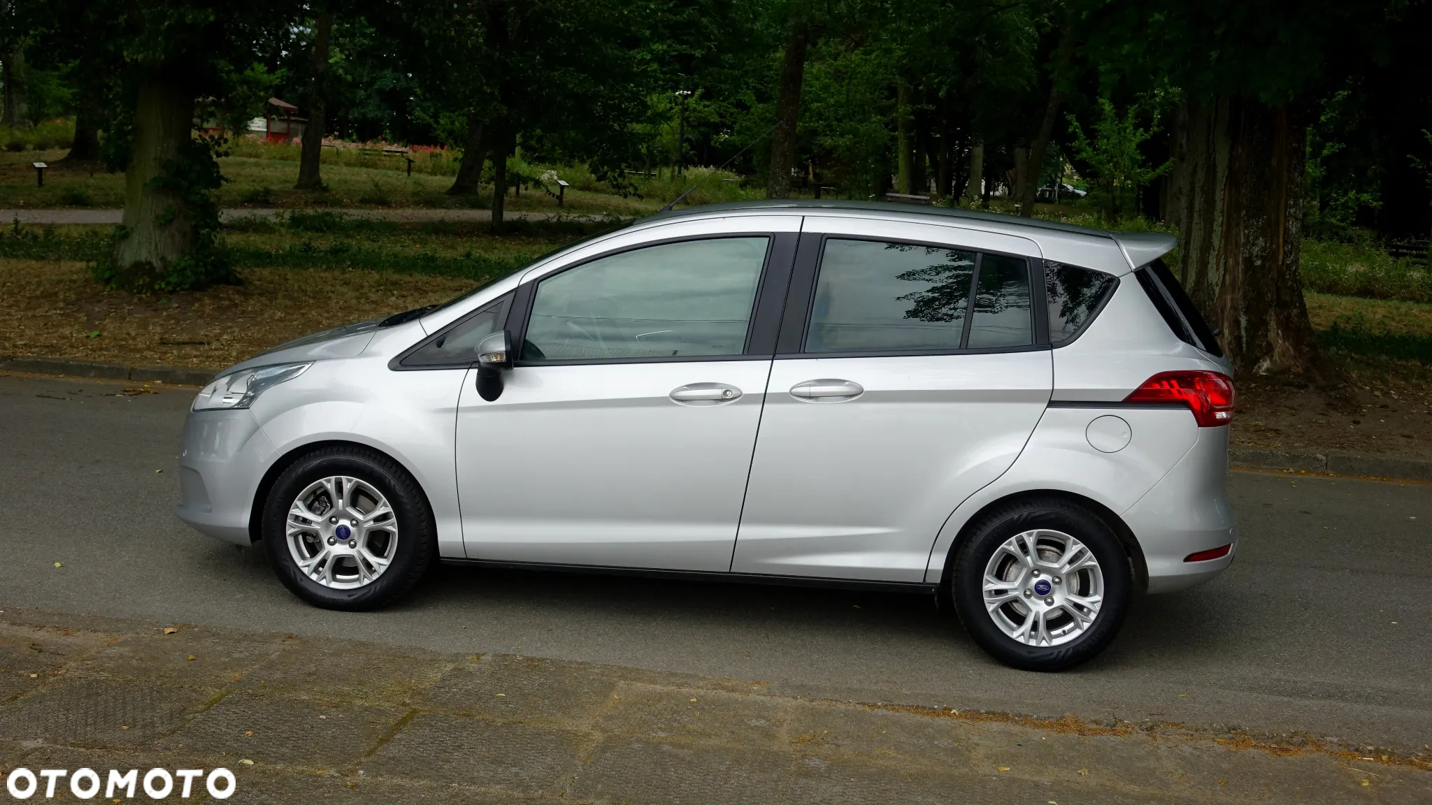 Ford B-MAX 1.0 EcoBoost SYNC Edition - 27