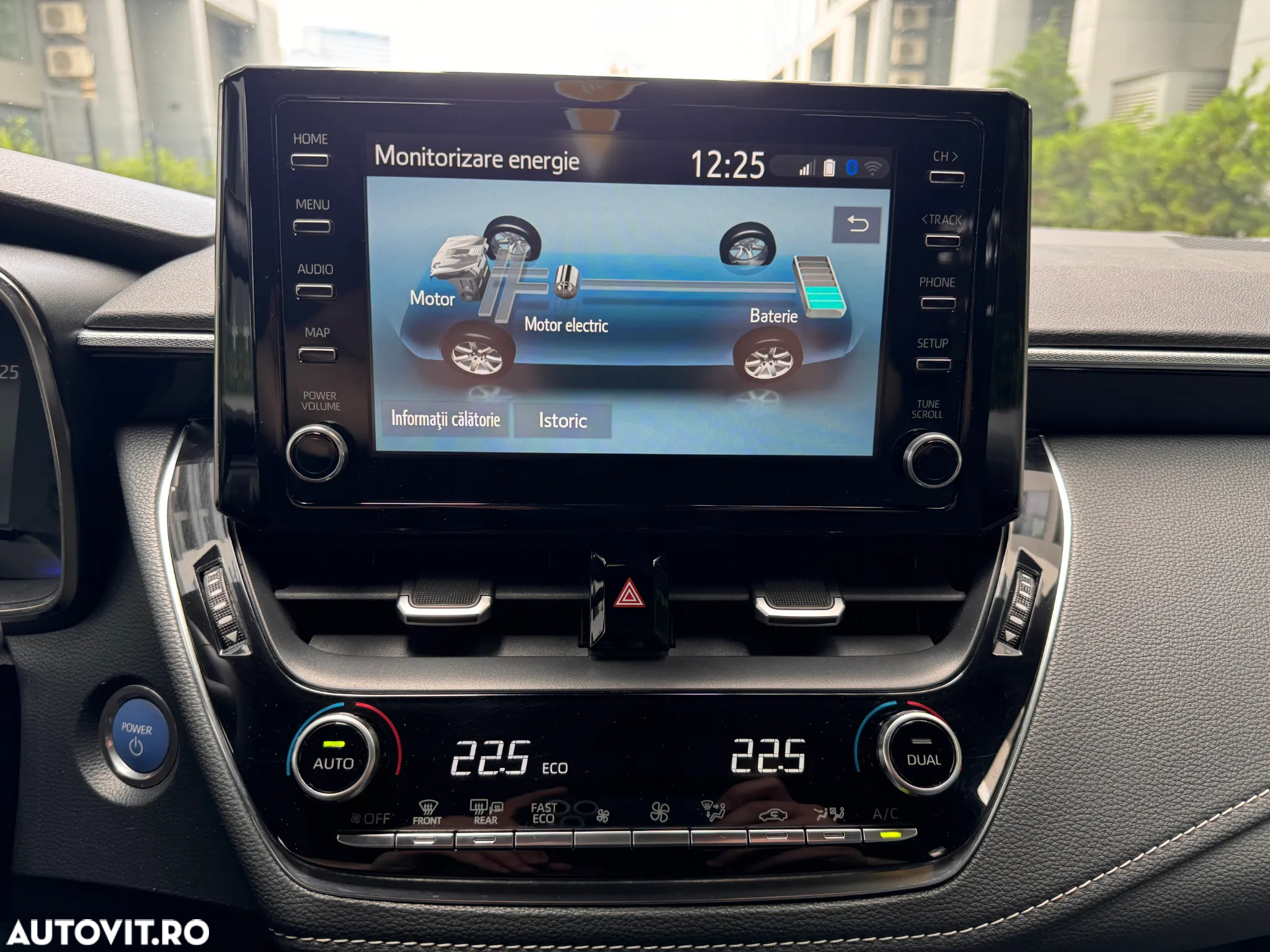 Toyota Corolla 1.8 Hybrid Touring Sports Business Edition - 17
