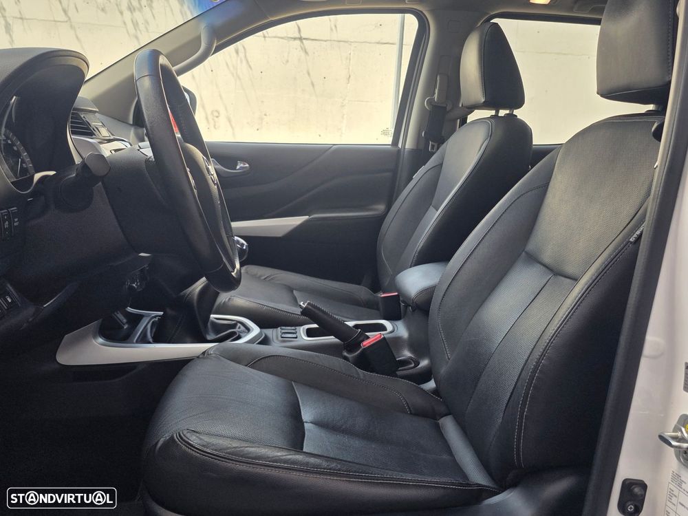 Nissan Navara 2.3 dCi CD 4WD N-Connecta Nav+Barras - 8