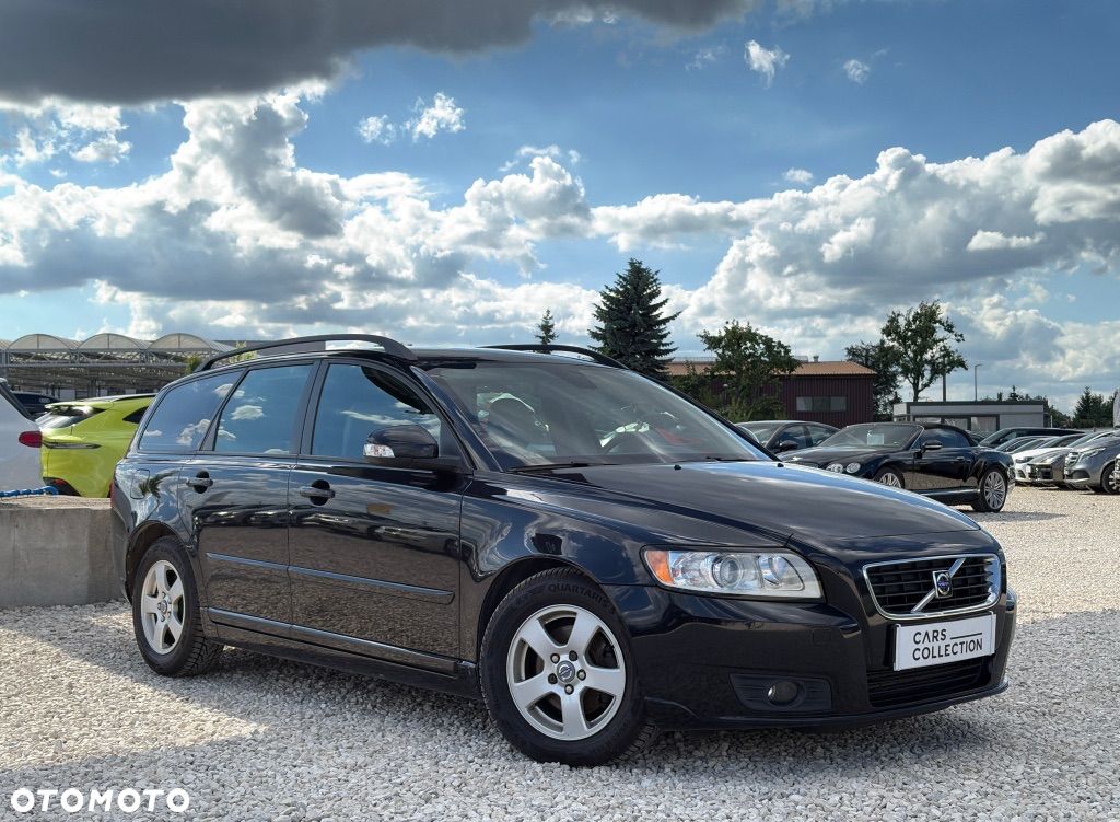 Volvo V50 - 1
