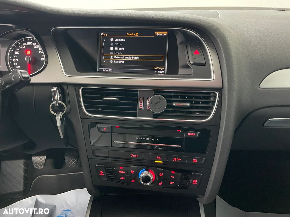 Audi A4 2.0 TDI B8 - 35