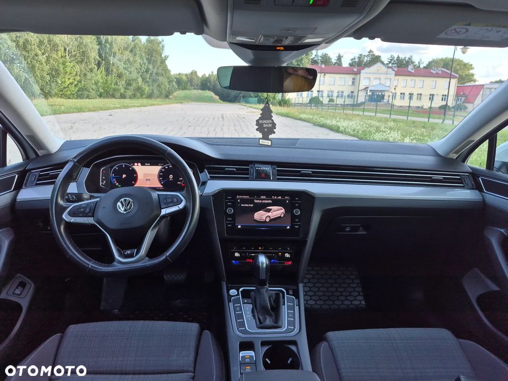 Volkswagen Passat 2.0 TDI Business DSG - 15