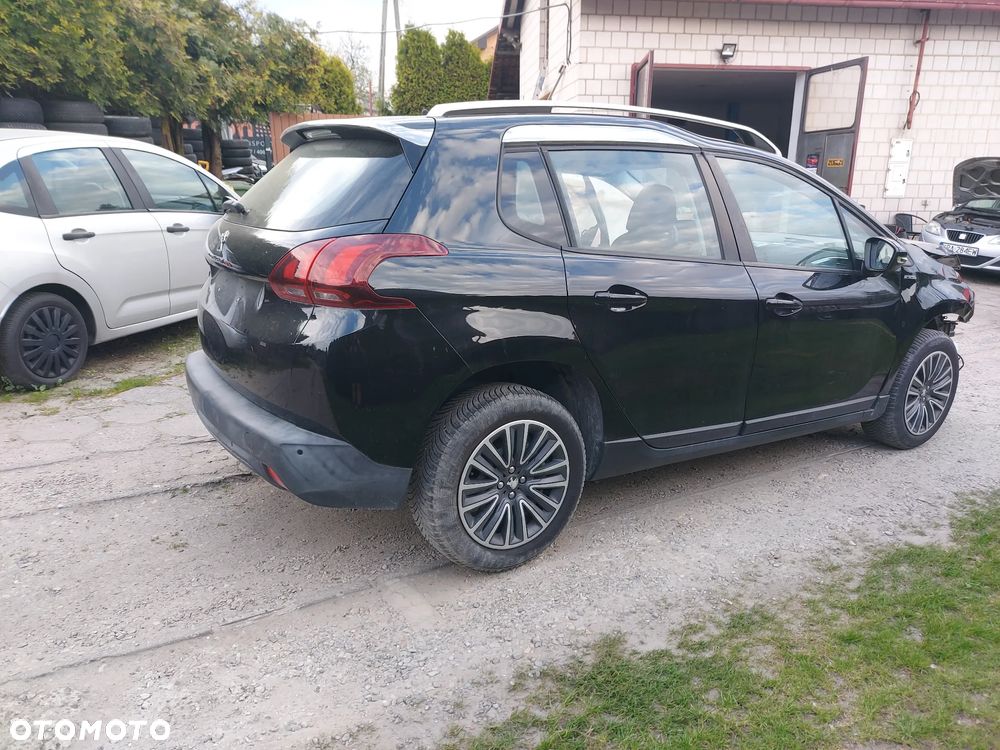 Peugeot 2008 1.2 Pure Tech Active - 6