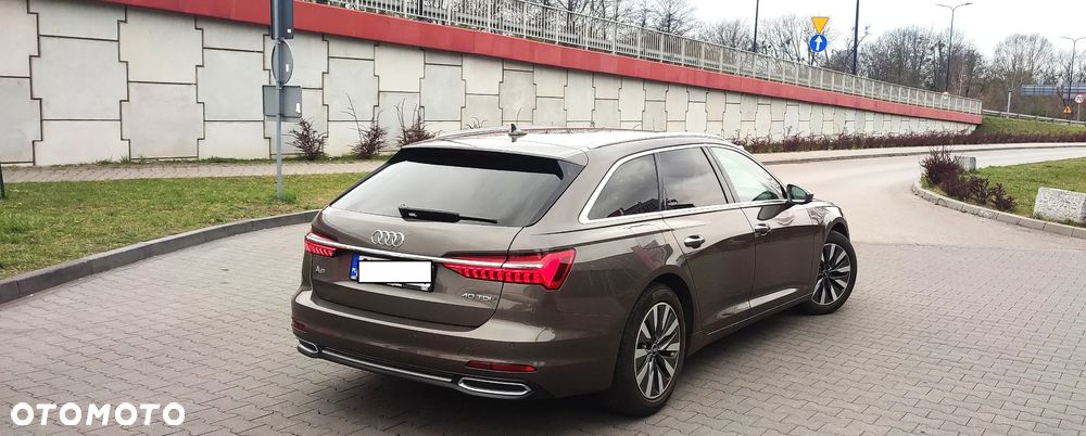 Audi A6 - 4