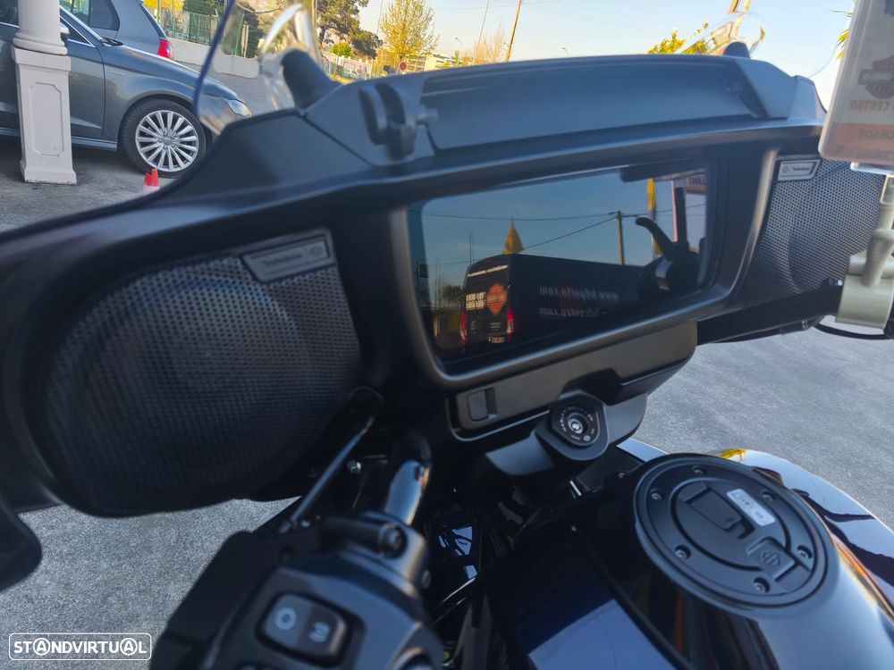 Harley-Davidson Street Glide Ultra - 3