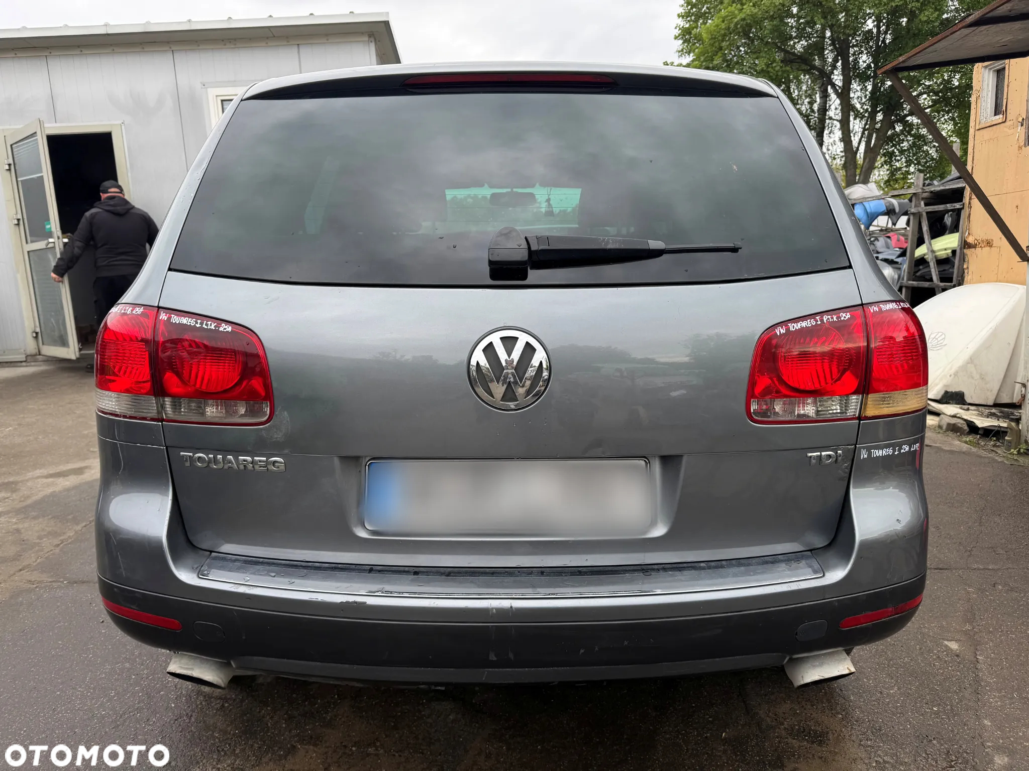 VW TOUAREG I 5.0 TDI V10 313KM AYH SZARY LD7Z NA CZĘŚCI - 5