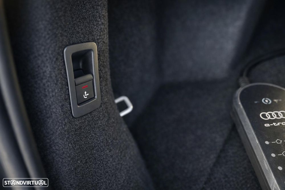 Audi Q4 e-tron 40 - 17