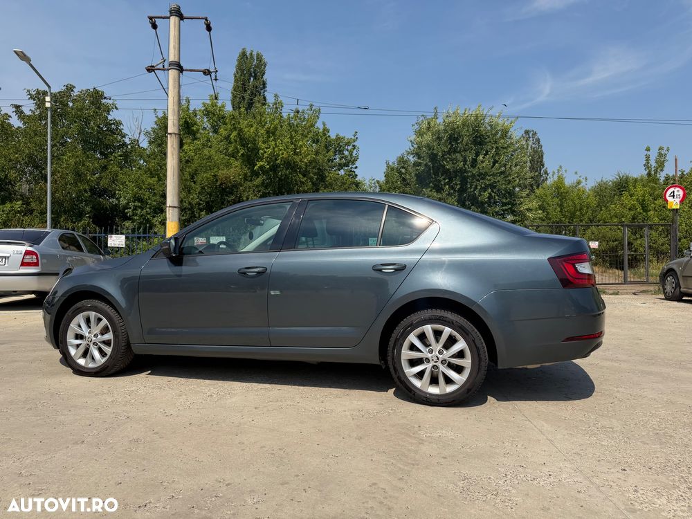 Skoda Octavia 2.0 TDI 4X4 STYLE - 4