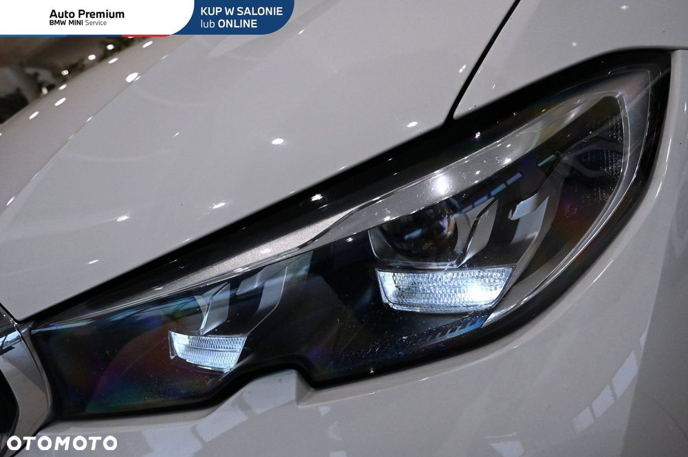 BMW Seria 3 318i M Sport - 22