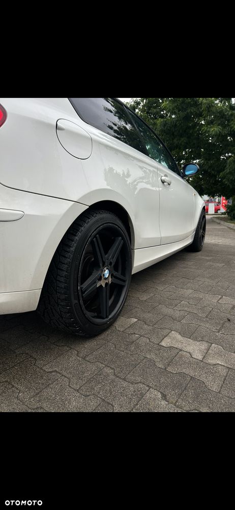 BMW Seria 1 118d DPF - 4