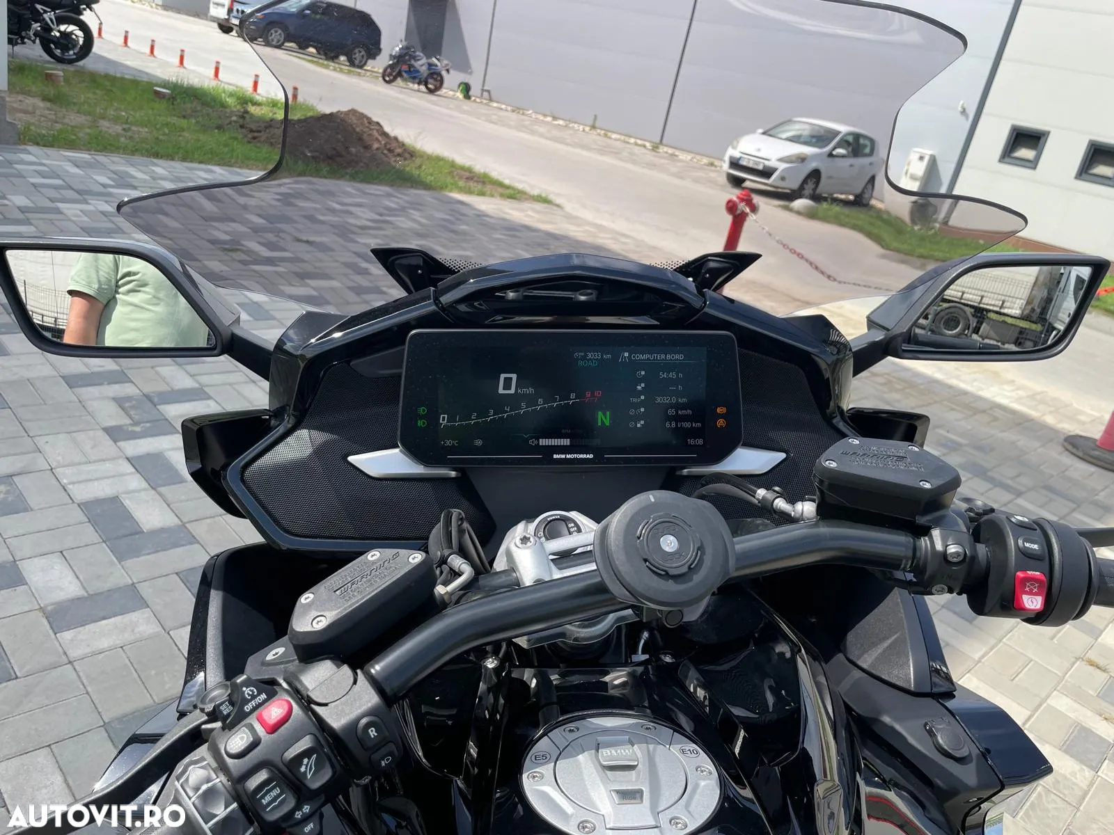 BMW K1600B - 5