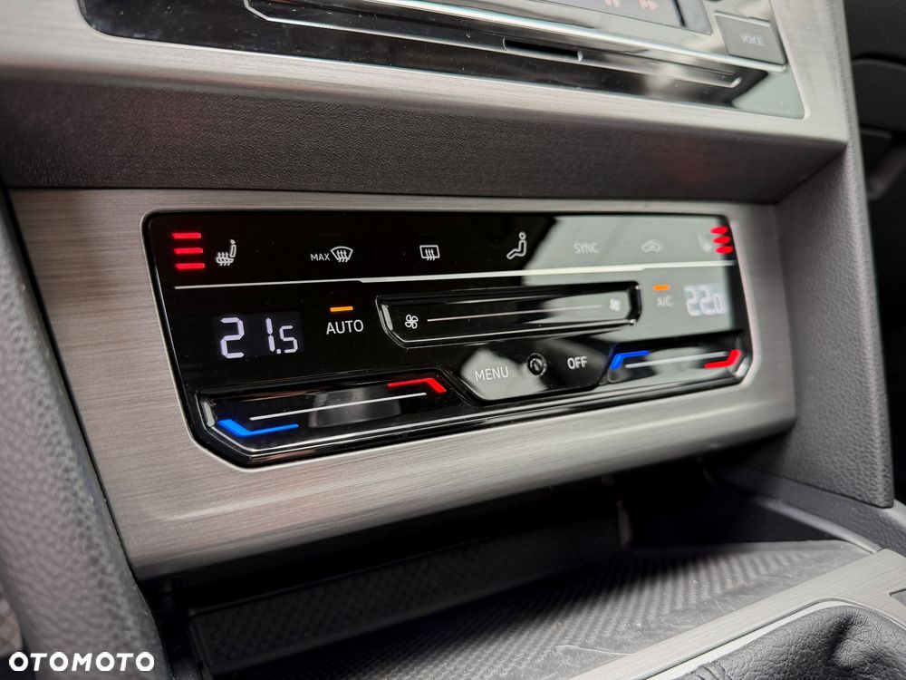 Volkswagen Passat 1.5 TSI EVO Business - 36