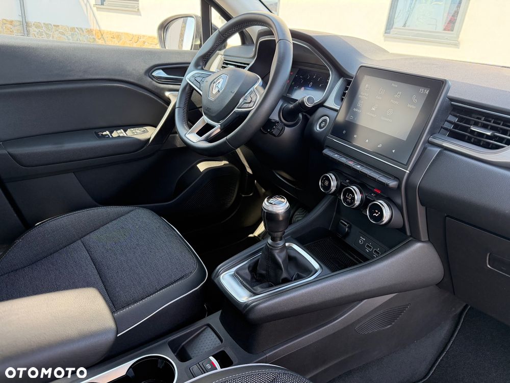 Renault Captur - 26