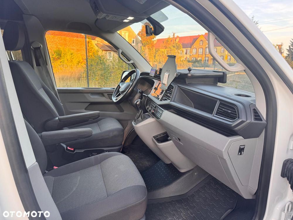 Volkswagen Transporter Kombi L2H1 M1 4Motion - 21