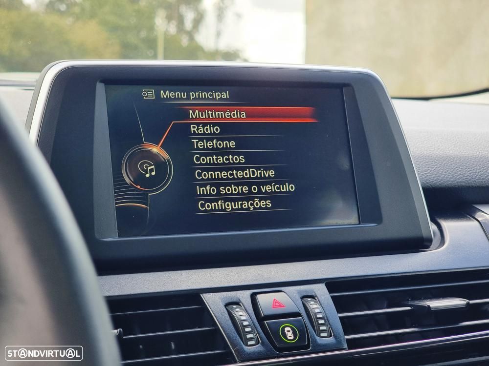 BMW 216 Active Tourer d Corporate Edition - 26