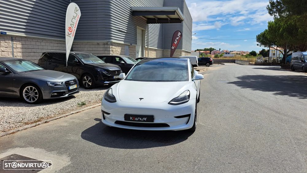 Tesla Model 3 Standard Range Plus RWD - 2