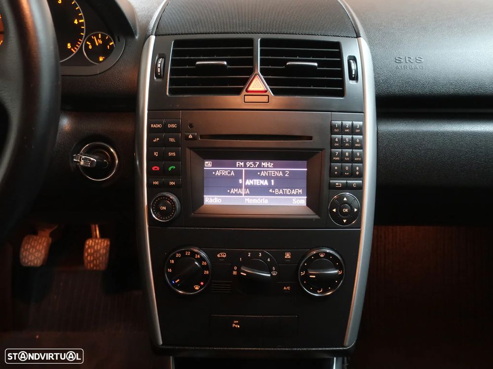 Mercedes-Benz A 180 CDI Avantgarde - 22
