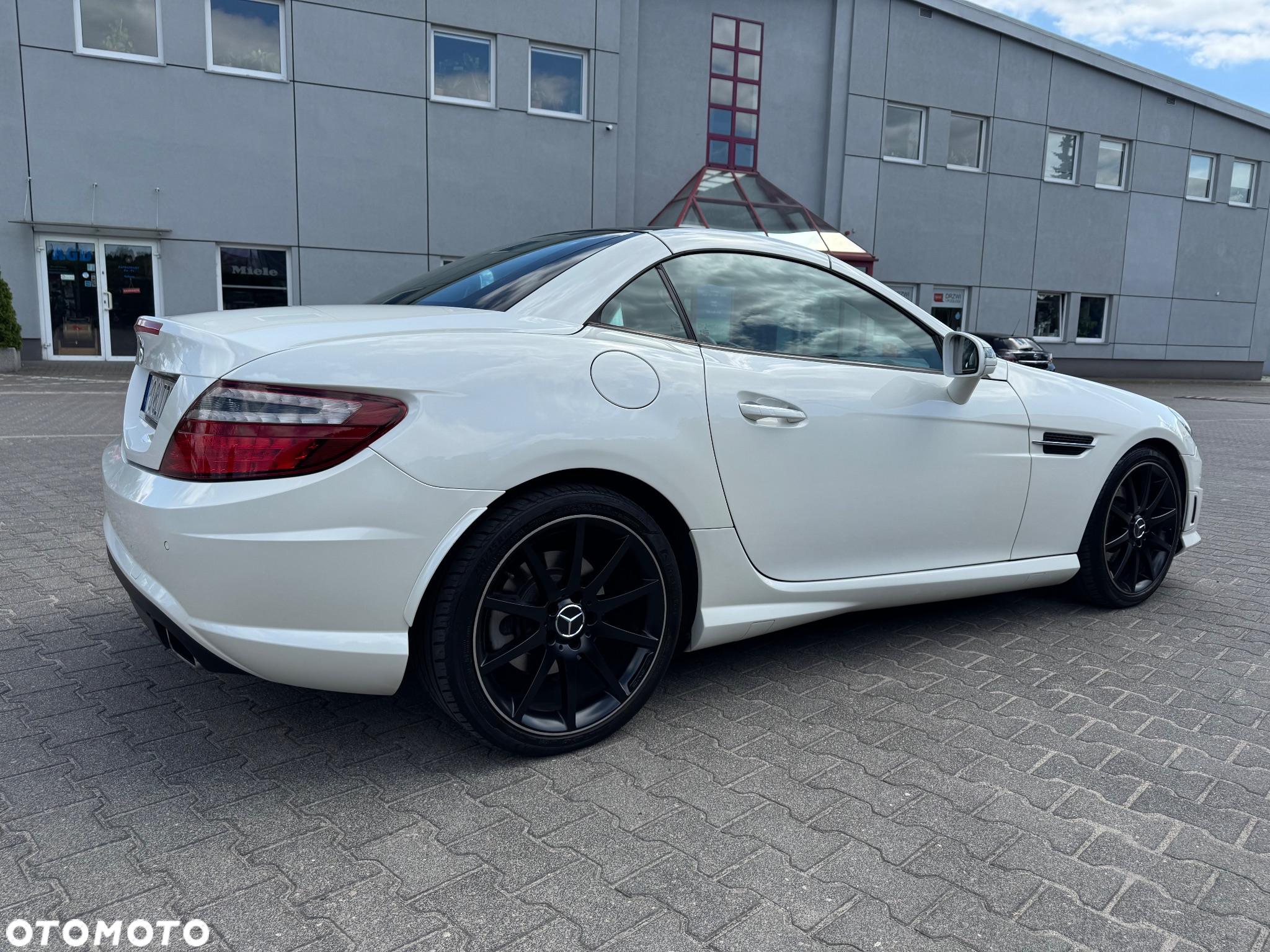 Mercedes-Benz SLK 250 CGI - 7