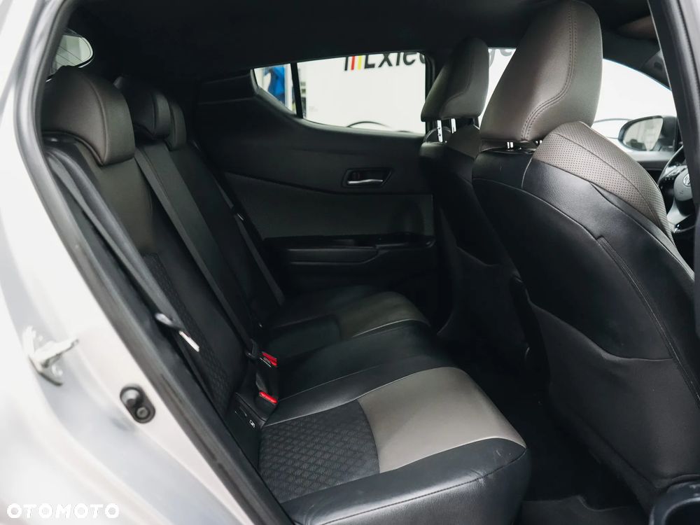 Toyota C-HR - 29