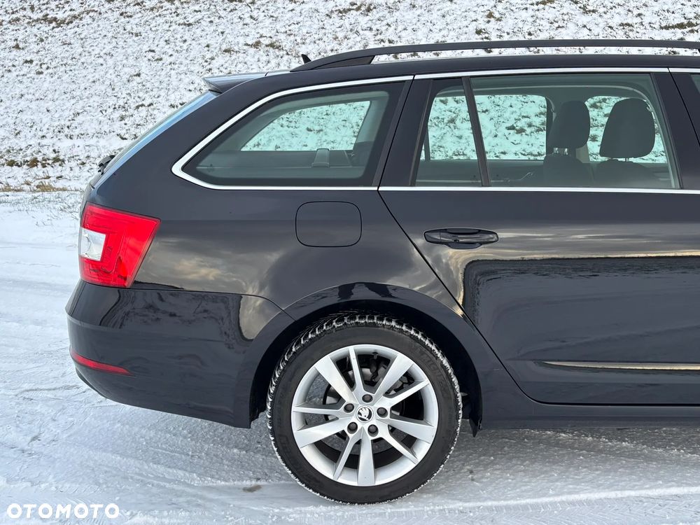 Skoda Octavia 1.5 TSI ACT Style DSG - 18