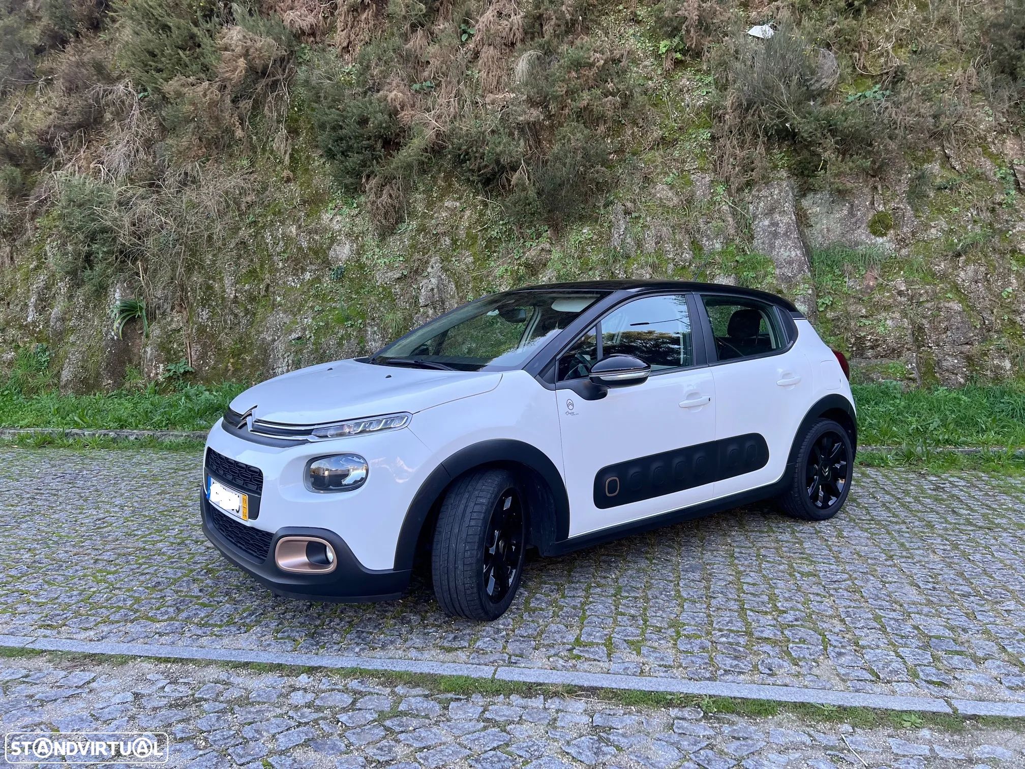 Citroën C3 1.2 PureTech Origins - 1