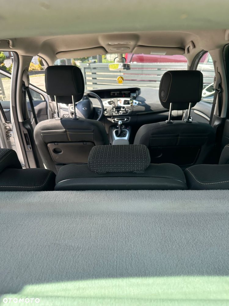 Renault Scenic - 6