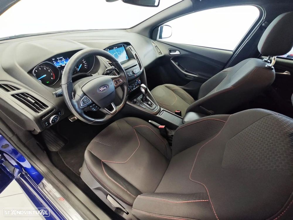 Ford Focus 1.0 EcoBoost ST-Line Aut. - 28