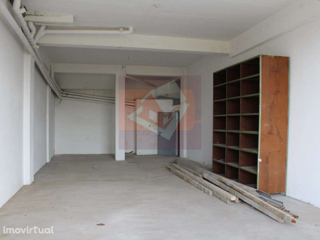 Armazém para arrendamento na Serra da Helena, Casal de Cambra - Grande imagem: 5/11