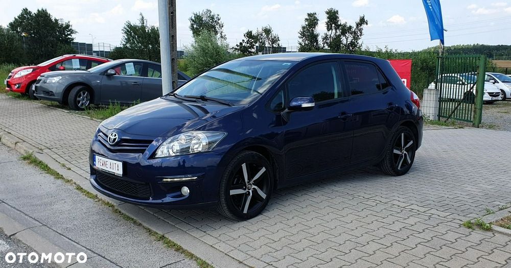 Toyota Auris - 2